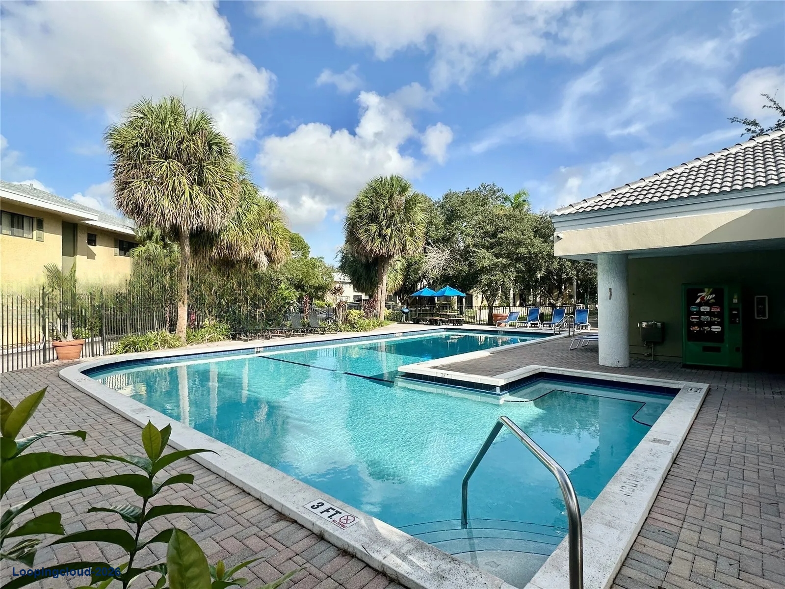 Renovated 2-Bed Condo for Lease in Fort Lauderdale | Marina Oaks – 2550 SW 18th Ter Apt 1802 ($2,300/mo)
