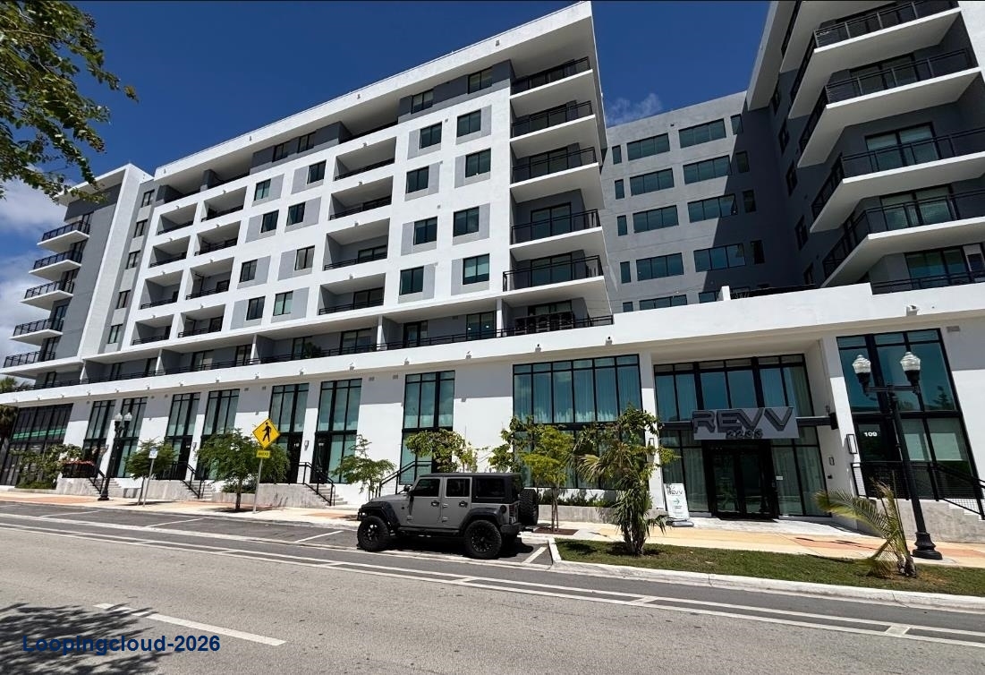 2233 Hollywood Blvd THE REVV - Modern Live-Work Units