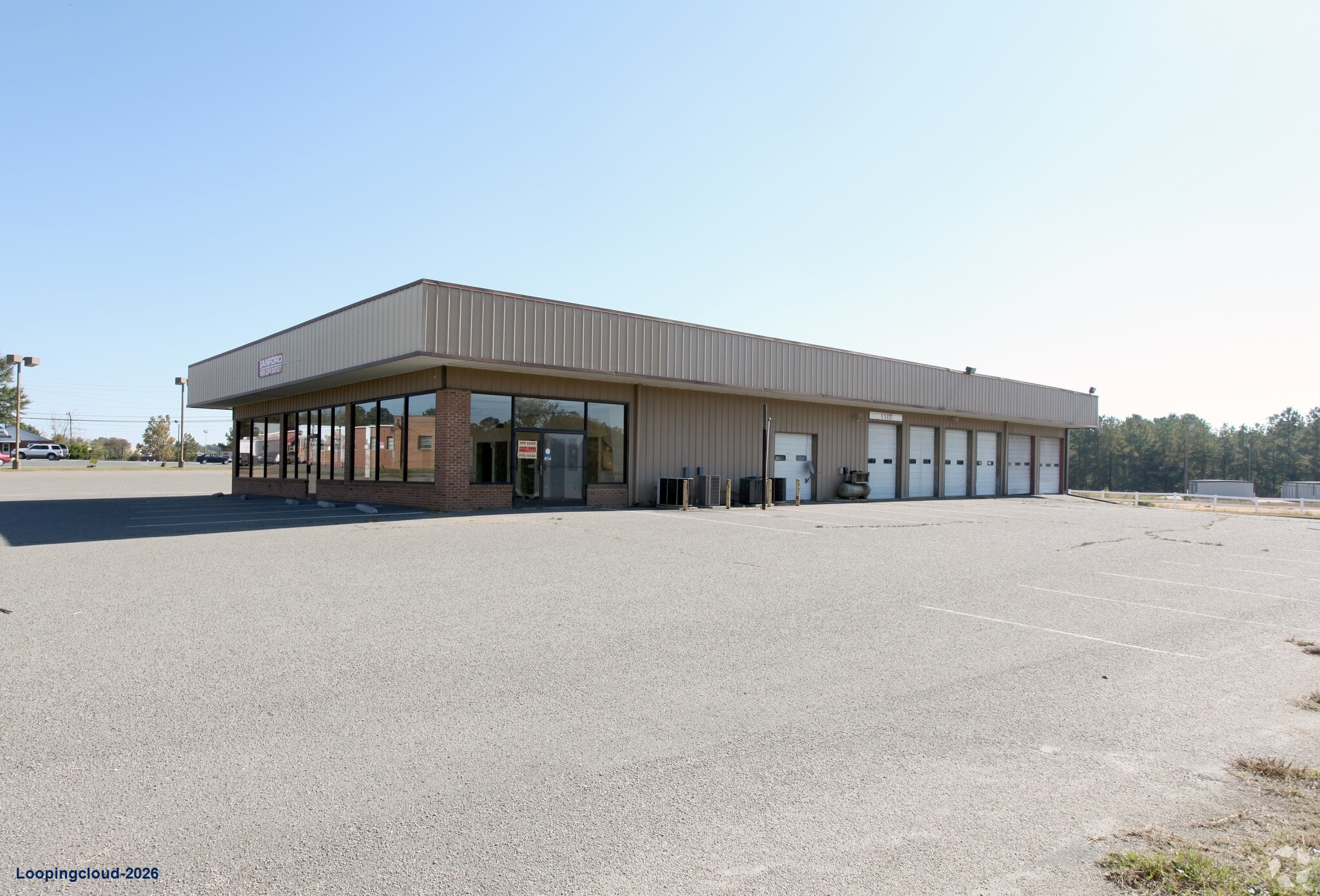 High-Yield Auto Repair & Tire Shop w/ Real Estate For Sale | Sanford, NC ($2.4M | 9.38% Cap Rate)