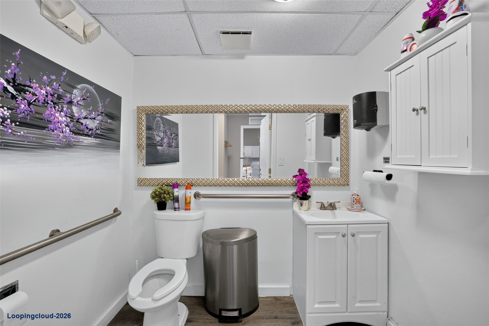 Beauty Salon & Spa For Sale In Hallandale Bch
