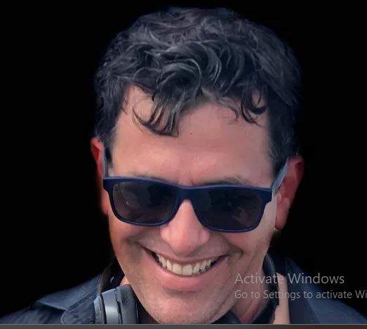 Osvaldo Benitez - Broker/Agent  | loopingcloud.com