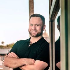 Eric Hill - Broker/Agent 201 E Davis Blvd  Tampa 33606 Florida | loopingcloud.com