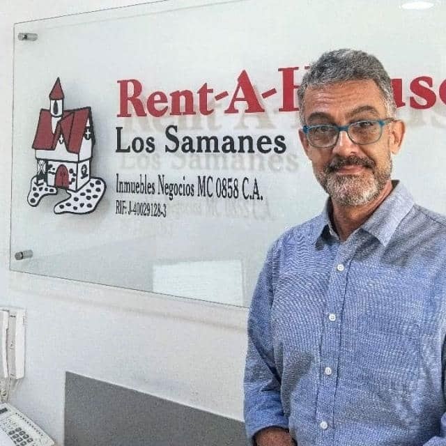 Ricardo Tirado - Broker/Agent Centro Comercial Los Samanes, Piso 1 Ofic.104  Caracas 1060 Distrito Federal | loopingcloud.com