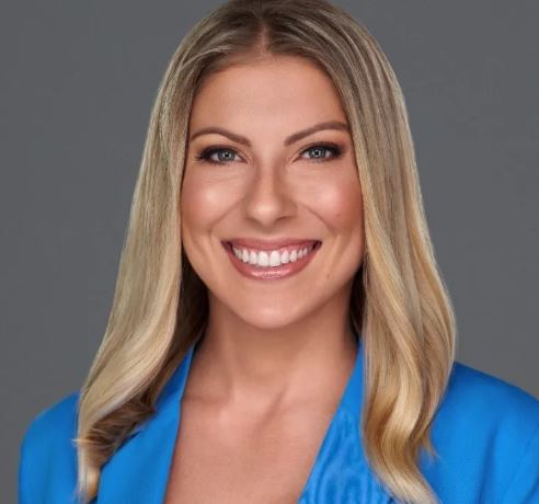 Jenni Fontana - Broker/Agent  | loopingcloud.com