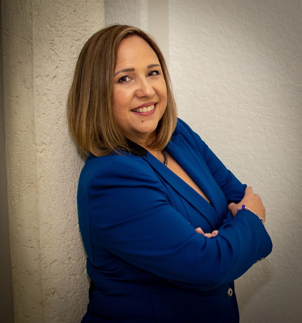 Ana Maria Gonzalez, NMLS 1691408 - Lender/Mortgage Broker 14601 Southwest 29th Street Suite 102A  Miramar 33027 Florida | loopingcloud.com