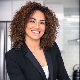 Suheily Canales - Broker/Agent 8100 Oak Lane Suite 405	 Miami Lakes, FL 33016  Miami Lakes 33016 Florida | loopingcloud.com